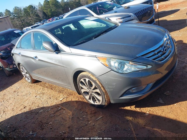 Salvage Hyundai SONATA Image
