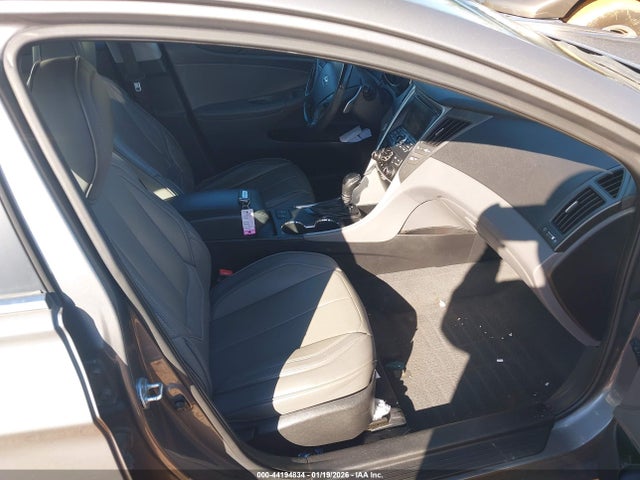 Hyundai SONATA Se 2.0t