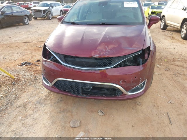 Chrysler Pacifica Touring L Plus