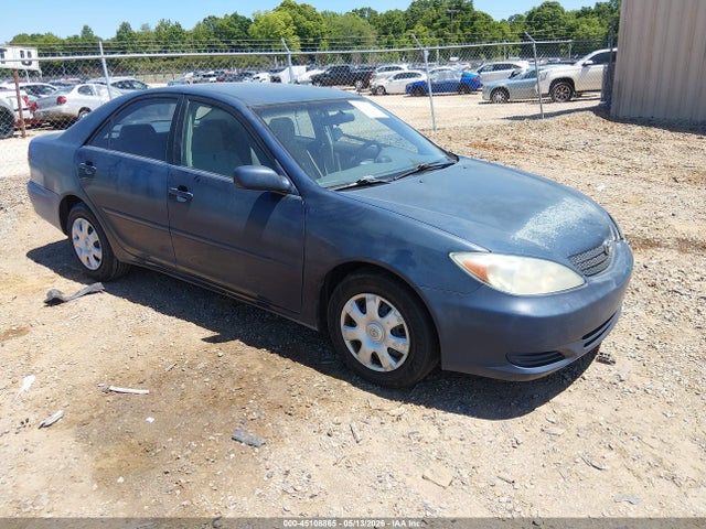 Salvage Toyota Camry Image