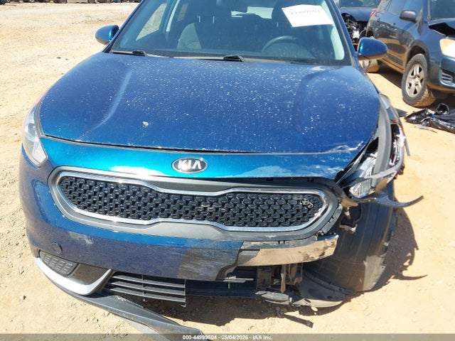 Kia Niro Lx