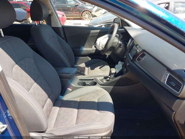 Kia Niro Lx