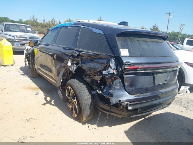 Lincoln Nautilus Premiere