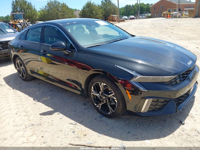 Salvage Kia K5 Image