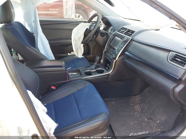 Toyota Camry Se