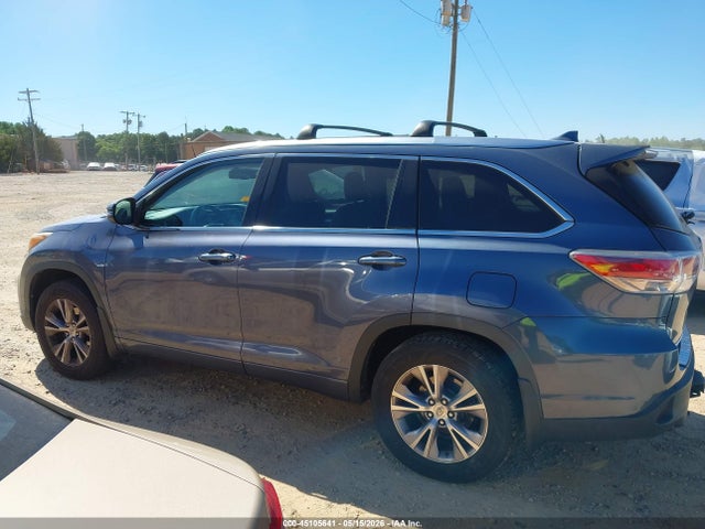 Toyota Highlander Xle V6