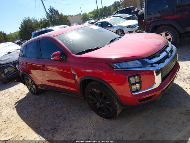 Salvage Mitsubishi Outlander Image