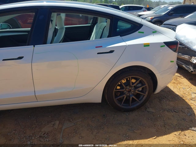 Tesla Model 3 Long Range Dual Motor All-wheel Drive