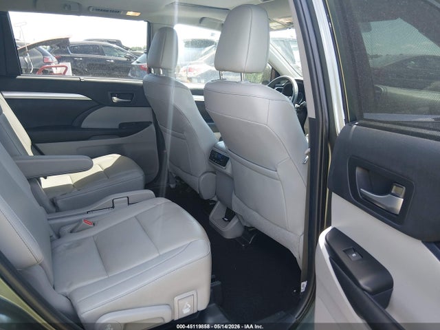 Toyota Highlander Xle