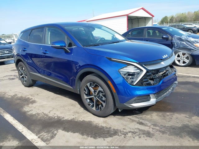 Salvage Kia Sportage Image