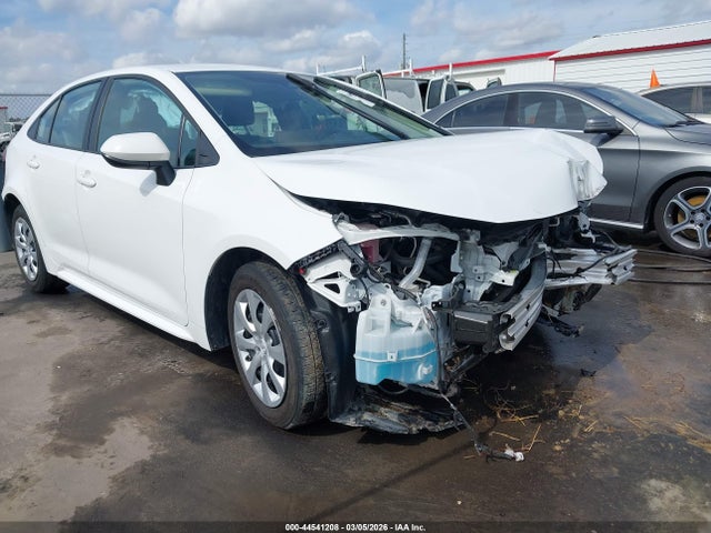 Salvage Toyota Corolla Image