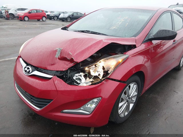Hyundai ELANTRA Se