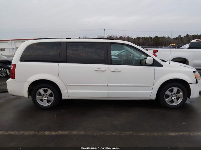 Dodge Grand Caravan Sxt