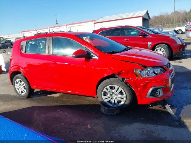Chevrolet Sonic Fwd  1fl 5-door