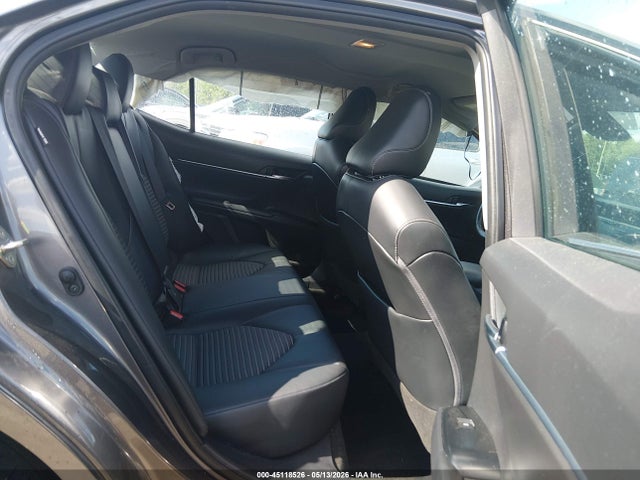 Toyota Camry Se