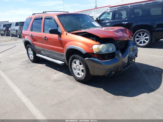 Salvage Ford Escape Image