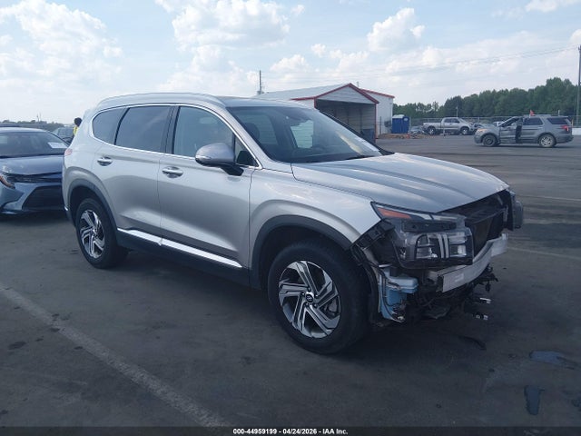 Salvage Hyundai SANTA FE Image