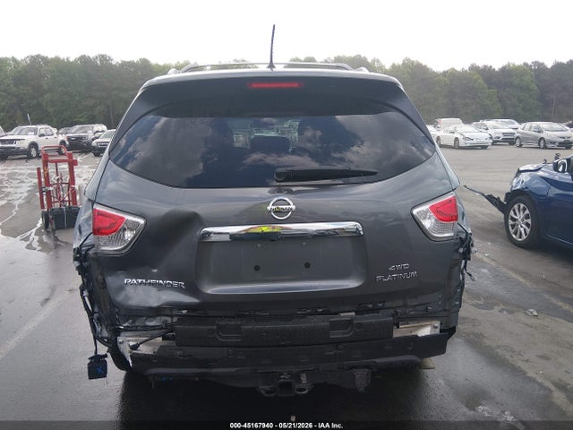 Nissan Pathfinder Platinum