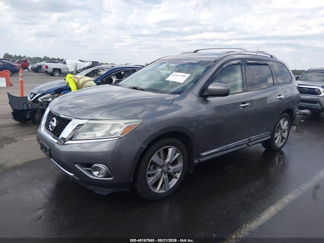 Nissan Pathfinder Platinum
