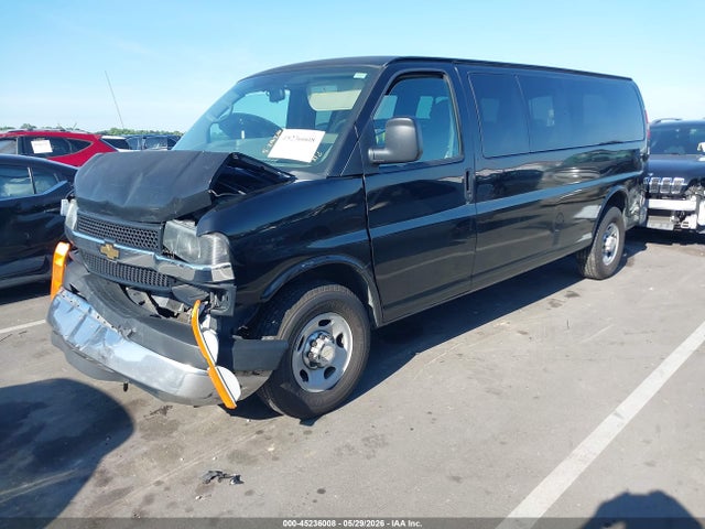 Chevrolet Express Lt