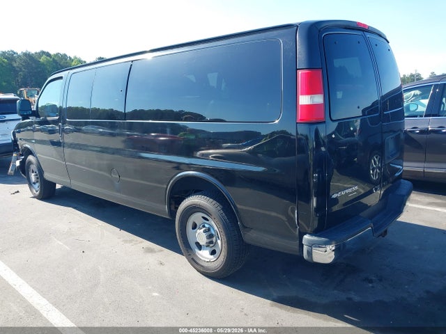 Chevrolet Express Lt