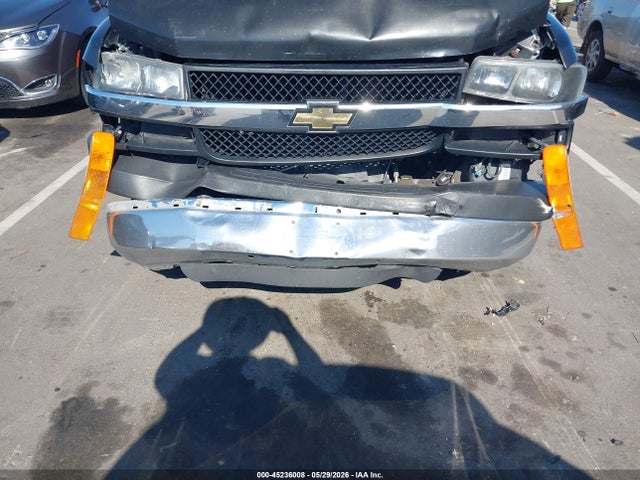 Chevrolet Express Lt
