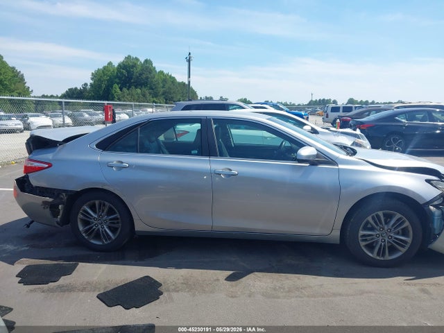 Toyota Camry Se