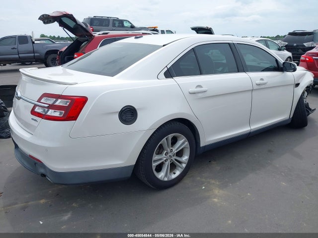 Ford Taurus Sel