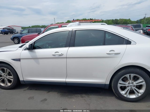 Ford Taurus Sel