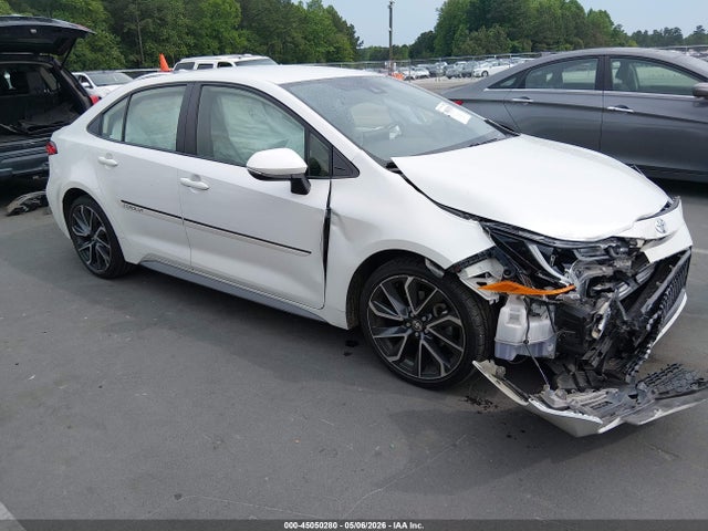 Salvage Toyota Corolla Image