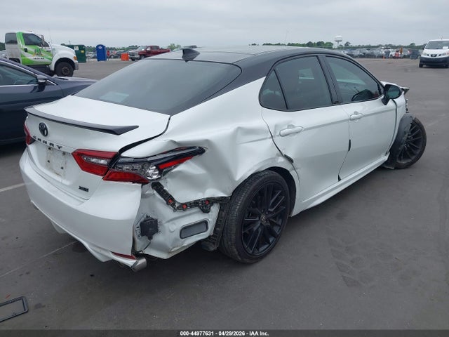 Toyota Camry Xse