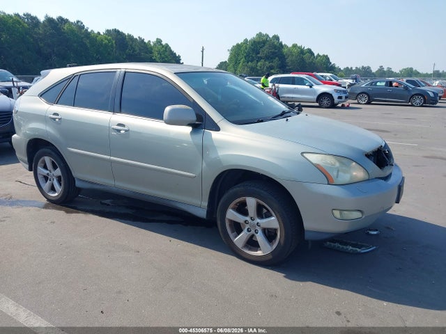 Salvage Lexus RX Image