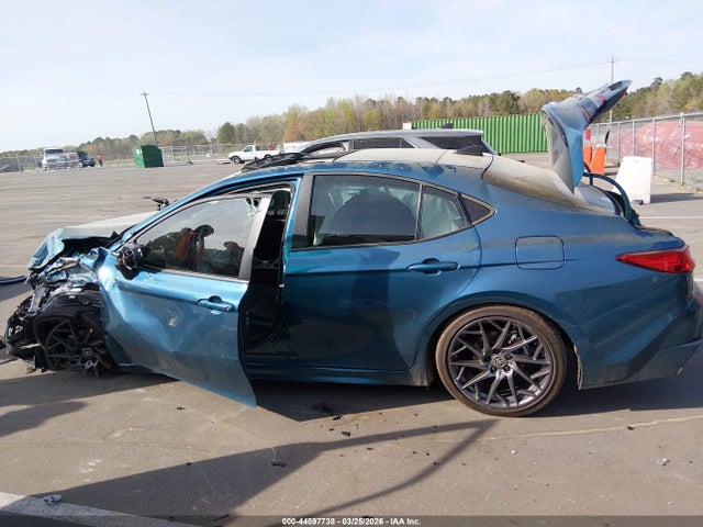Toyota Camry Xse
