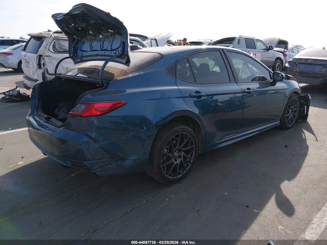Toyota Camry Xse