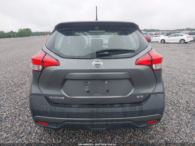 Nissan Kicks Sr