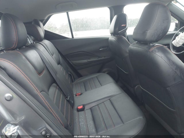 Nissan Kicks Sr