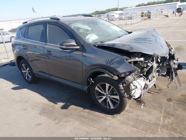 Salvage Toyota RAV4 Image