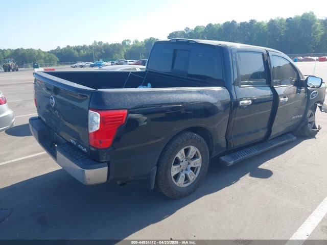 Nissan Titan Sv