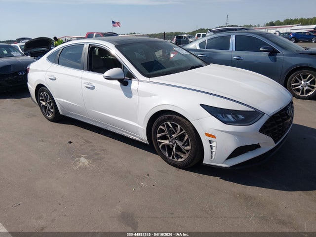 Salvage Hyundai SONATA Image