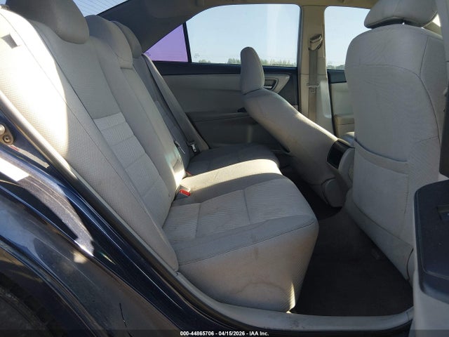 Toyota Camry Le