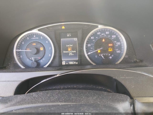 Toyota Camry Le