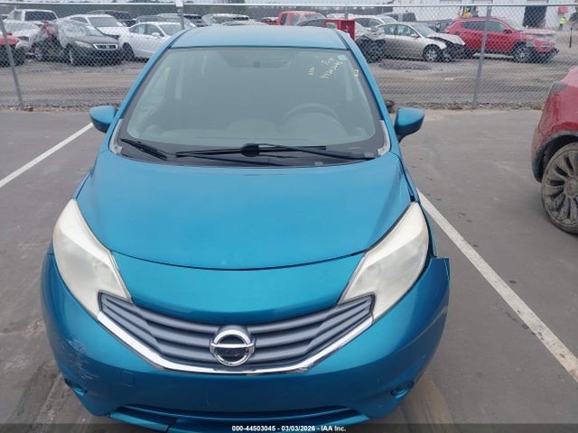Nissan Versa S Plus