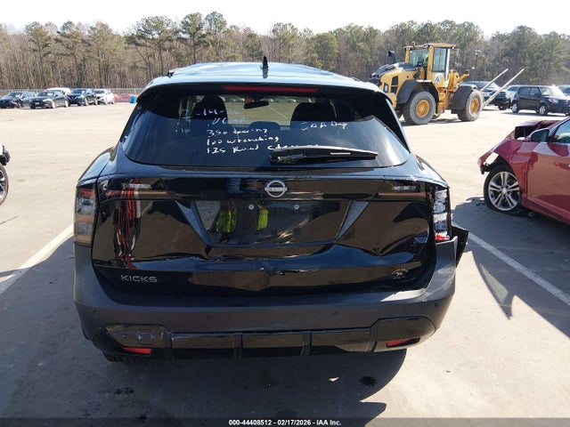Nissan Kicks Sv Fwd