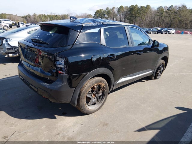 Nissan Kicks Sv Fwd