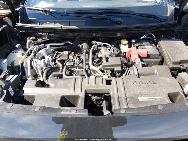 Nissan Kicks Sv Fwd