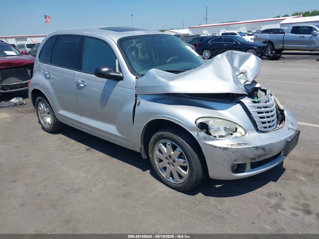 Salvage Chrysler PT Cruiser Image