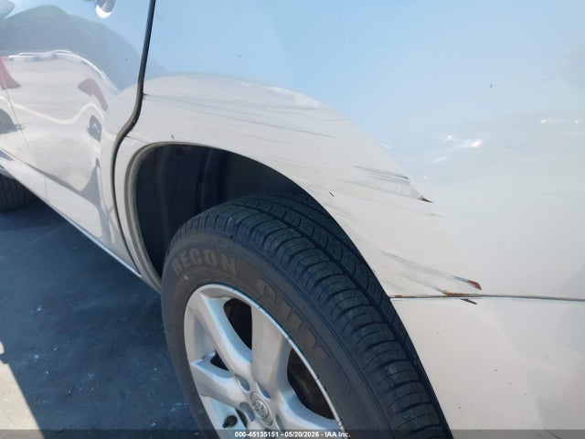 Toyota RAV4 Limited V6
