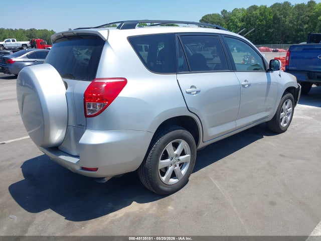 Toyota RAV4 Limited V6