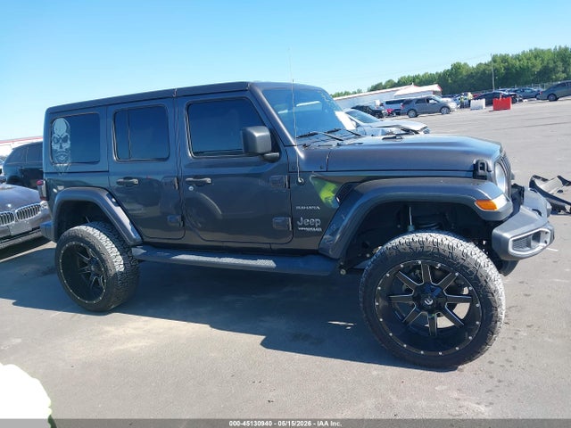 Jeep Wrangler Sahara 4x4