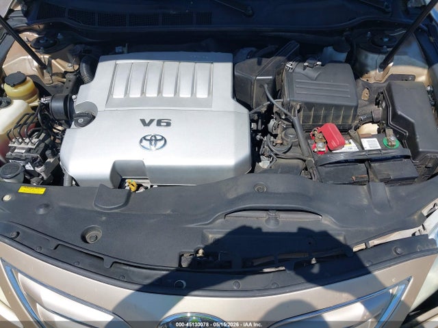 Toyota Camry Xle V6